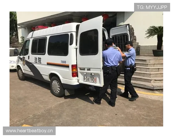 详解掩护犯规判定的具体规则与执行尺度
